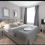 Tm Hotel